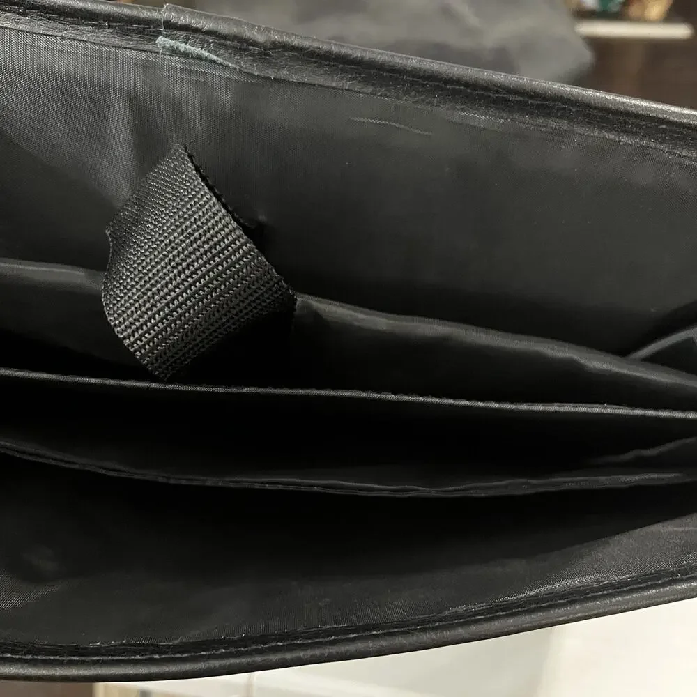 BOSCA Black Soft Leather Double Gusset Flapover Briefcase Messenger Bag